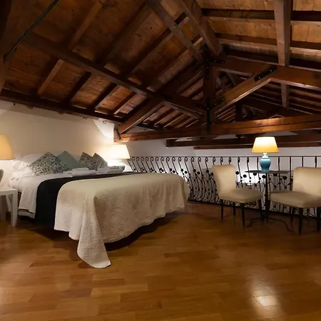 Budget Loft San Giovanni 17 *
